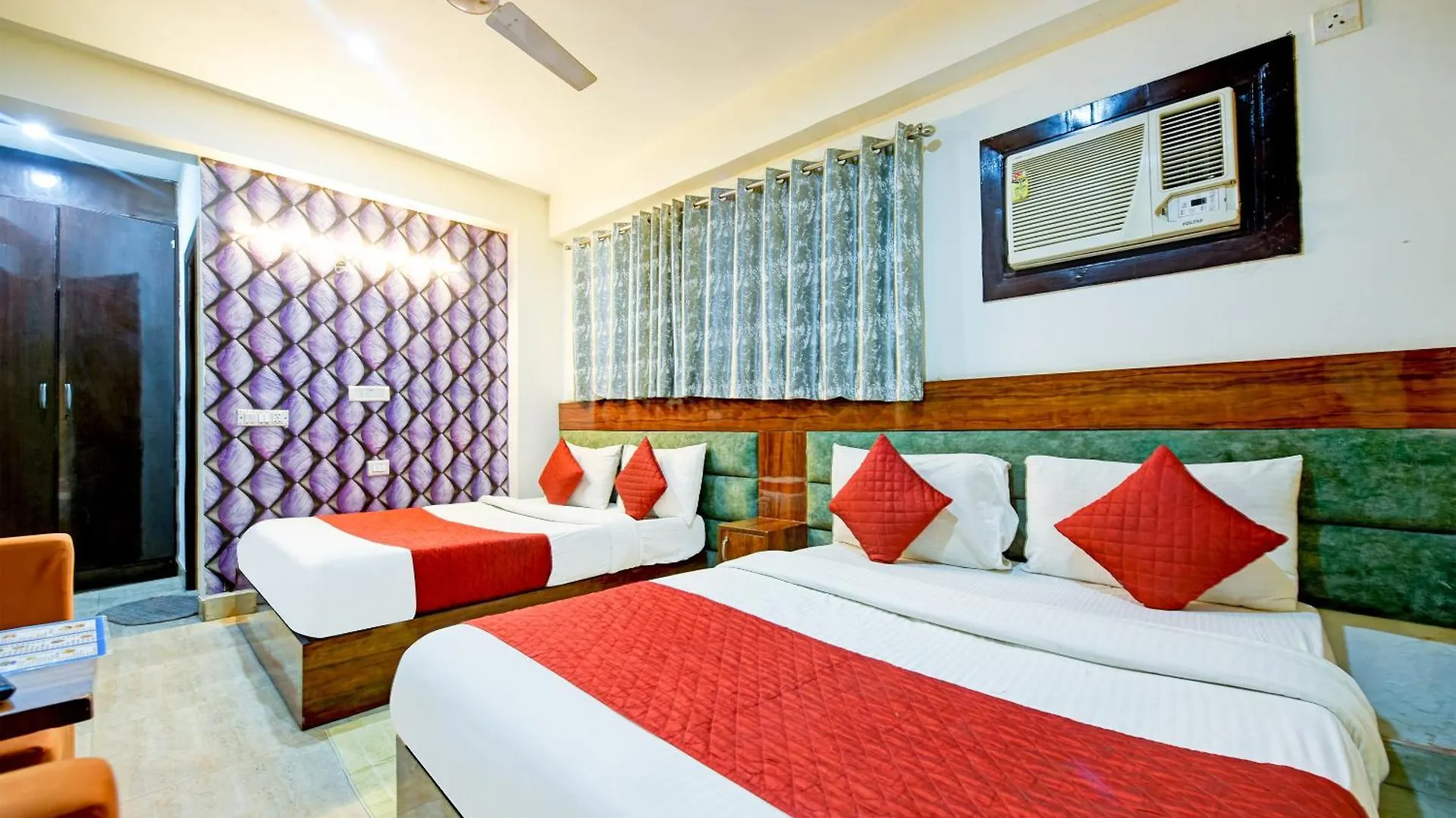 Hotel Palm Emerald A Family Hotel Near Delhi Airport T3 New Delhi India