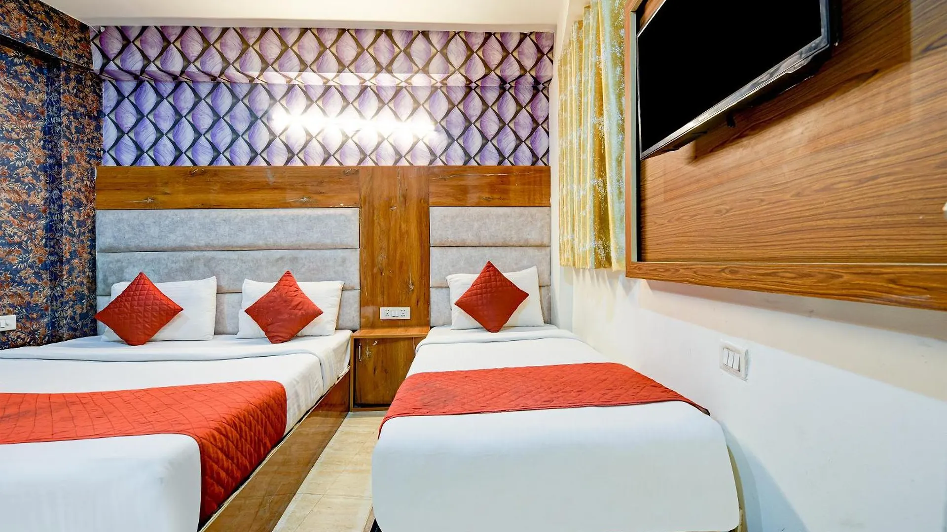 Hotel Palm Emerald A Family Hotel Near Delhi Airport T3 New Delhi